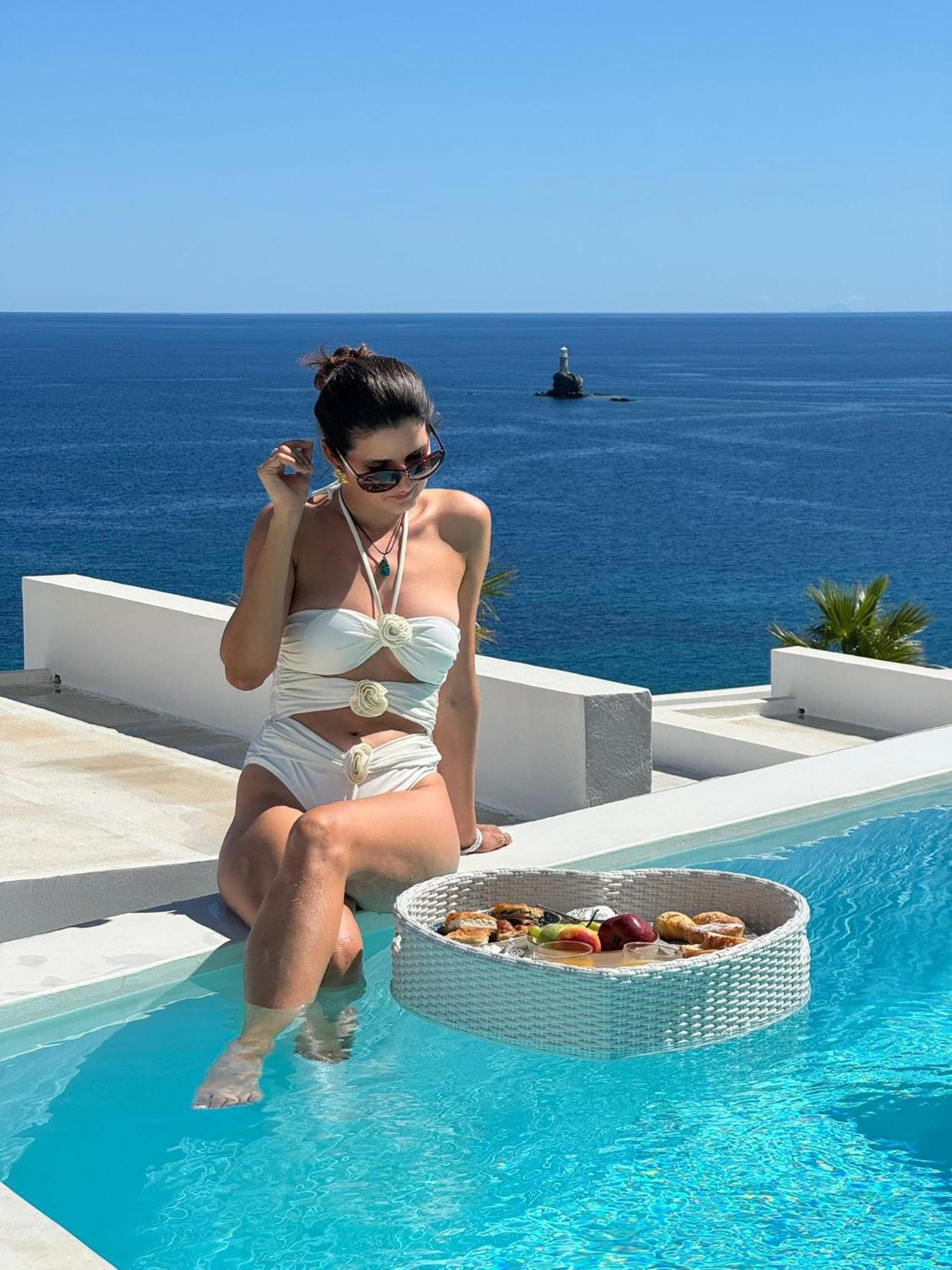 Golden Vista, Beachfront Suites By Explore Andros Luaran gambar